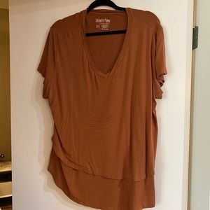 Latched Mama nursing top